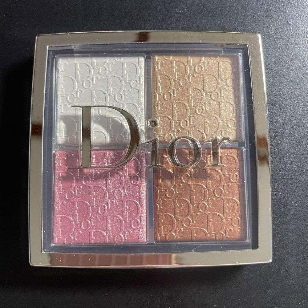 Brand New/Never Used! Dior 001 Universal Face Glow Palette - no box